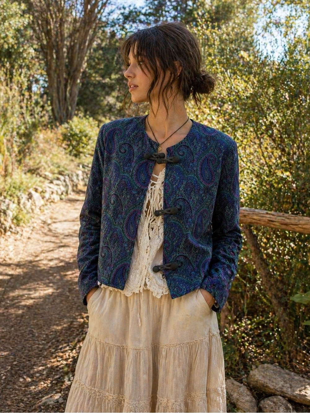 Boho Velvet Paisley Cropped Jacket Vintage Brettons Collection Festival Tapestry - Picture 10 of 10